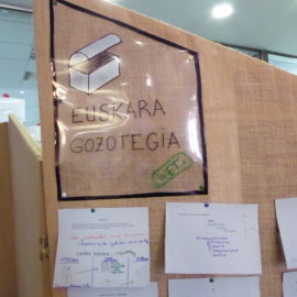 THE TORTIL IS PREST (Euskara Maitasunetik, Mesedez ;) itzulketa THE TORTIL IS PREST (Euskara Maitasunetik, Mesedez ;) itzulketa